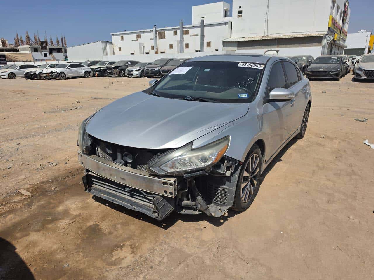Nissan Altima 2017 thumbnail 1