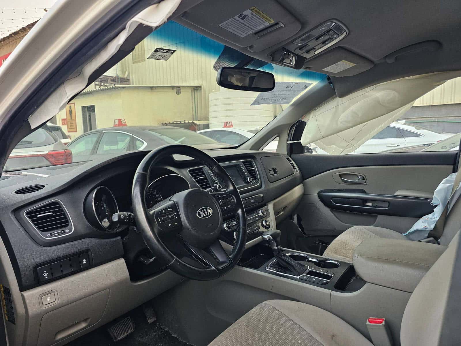 Kia Sedona 2020 thumbnail 6