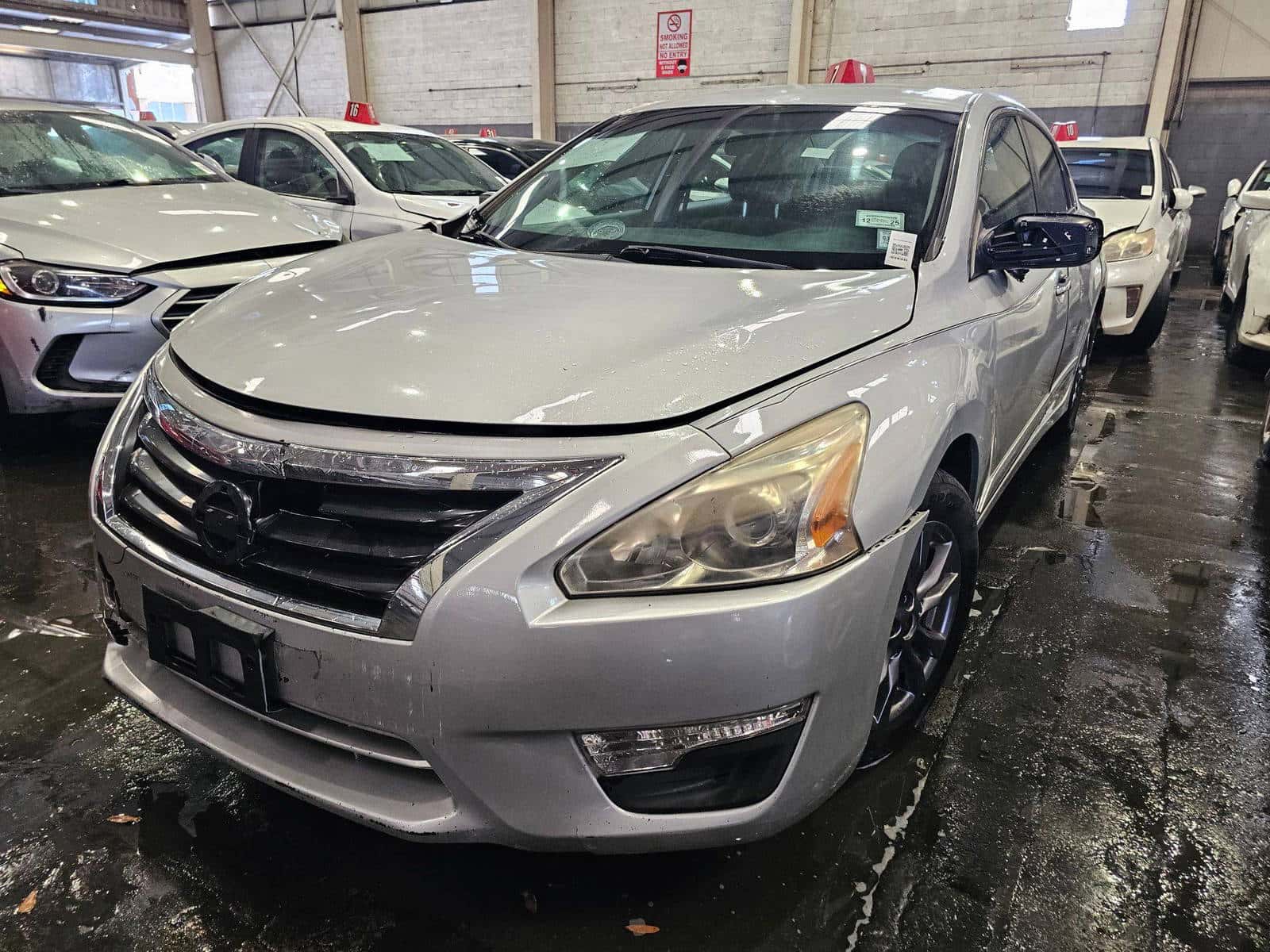 Nissan Altima 2015 thumbnail 2