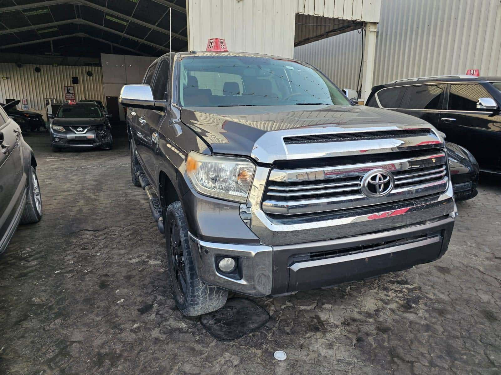 TOYOTA TUNDRA 2017 thumbnail 1