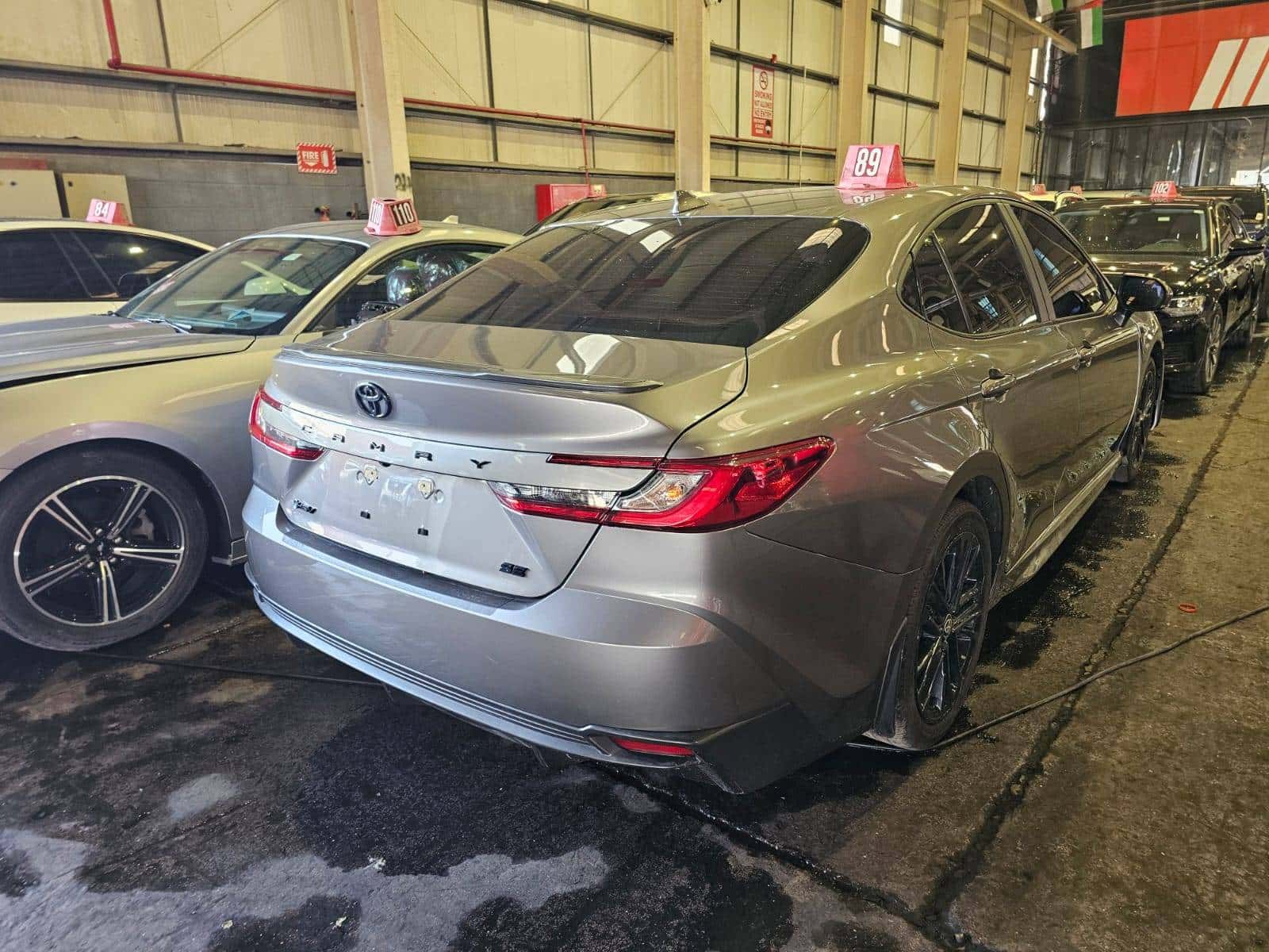 Toyota Camry 2025 thumbnail 1