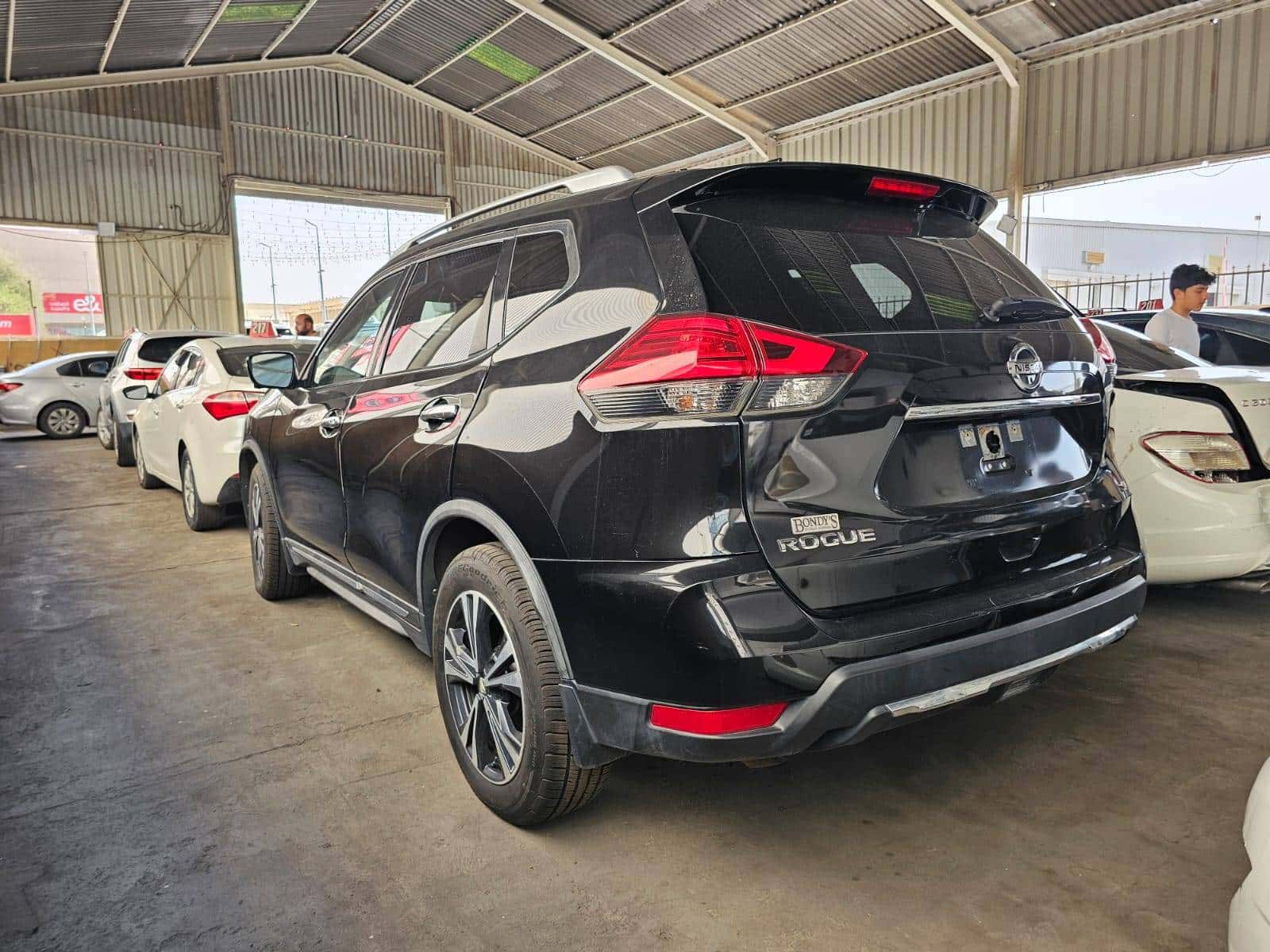 Nissan Rogue 2017 thumbnail 1