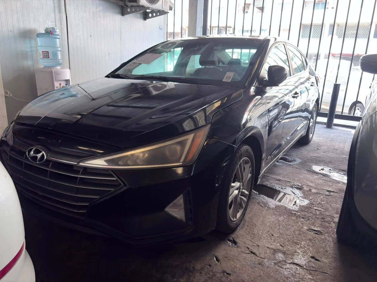 HYUNDAI ELANTRA 2019 thumbnail 1