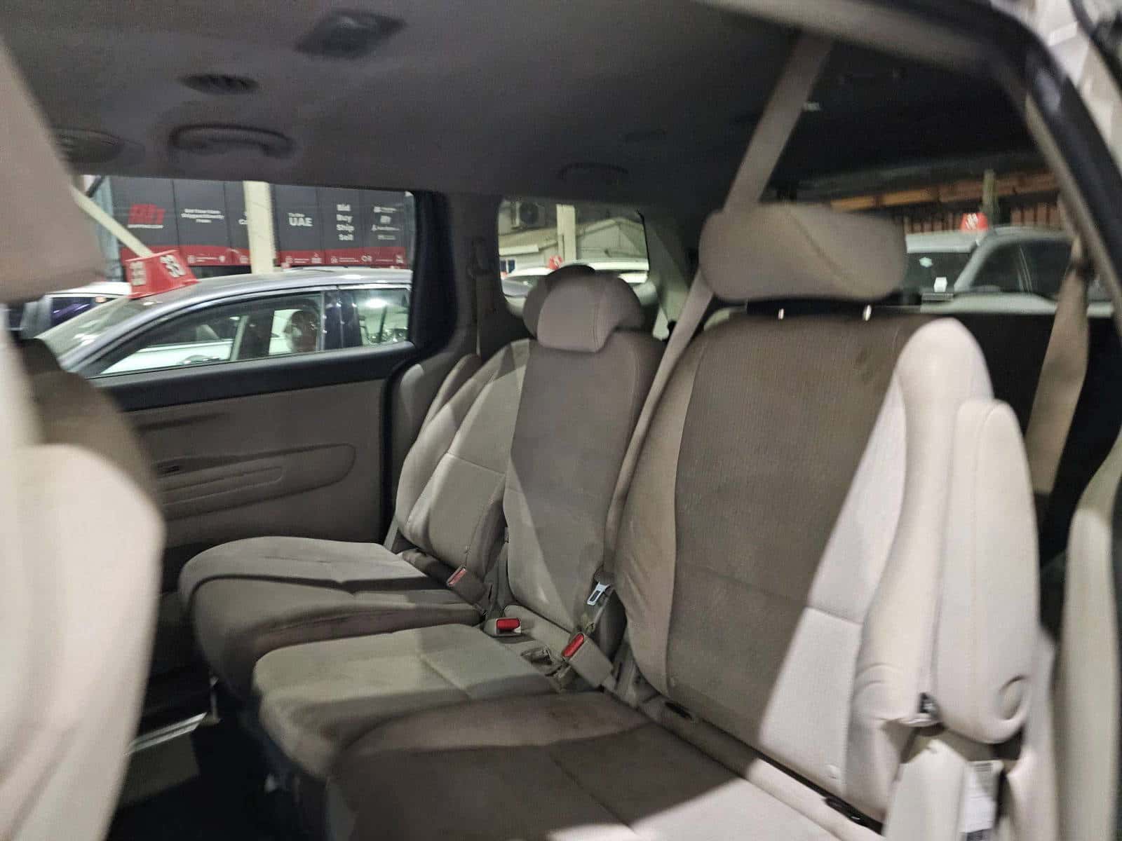 KIA SEDONA 2016 thumbnail 6