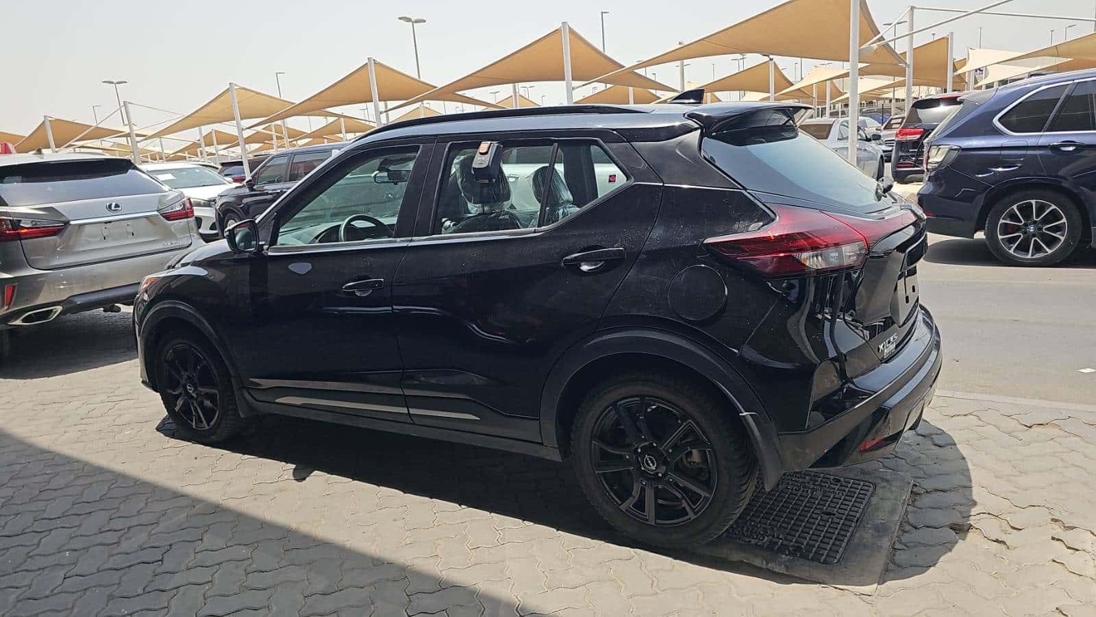 Nissan Kicks 2022 thumbnail 1