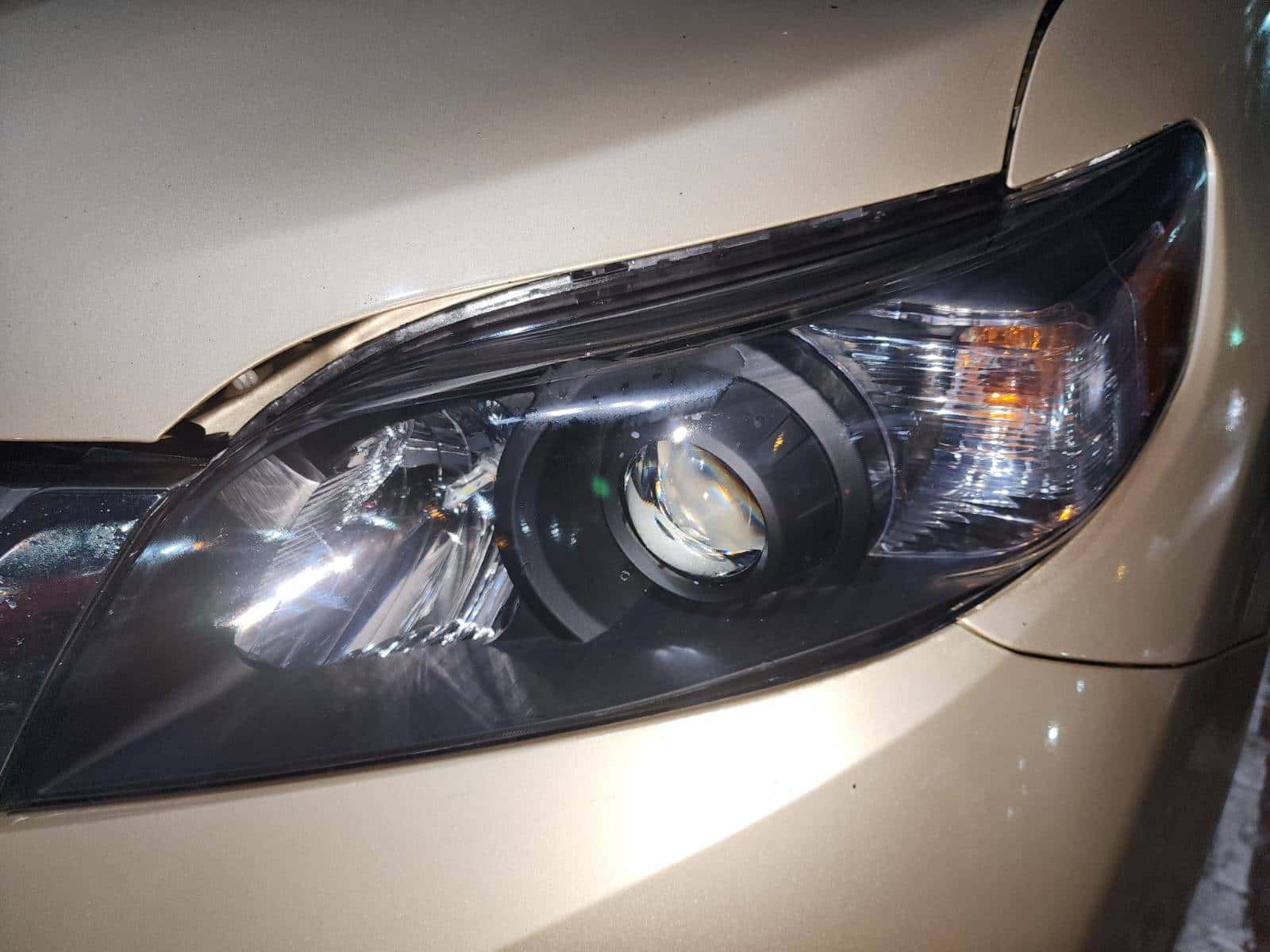 TOYOTA SIENNA 2011 thumbnail 3