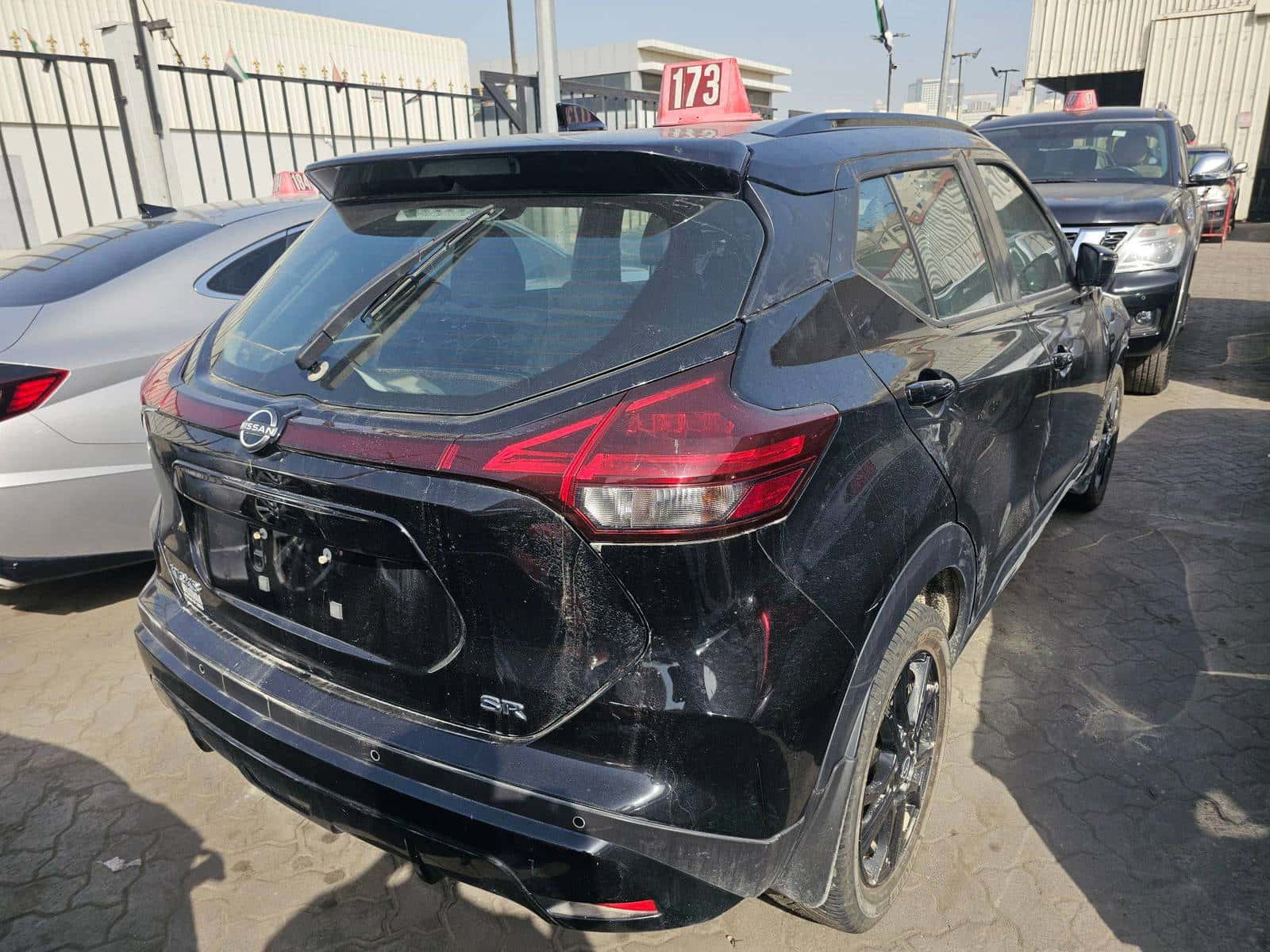 NISSAN KICKS 2022 thumbnail 5