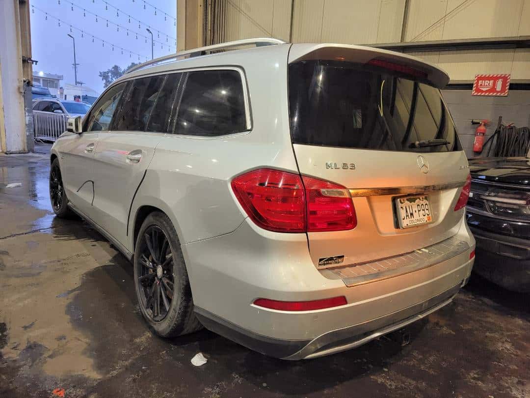 MERCEDES BENZ GL-450 - Exterior