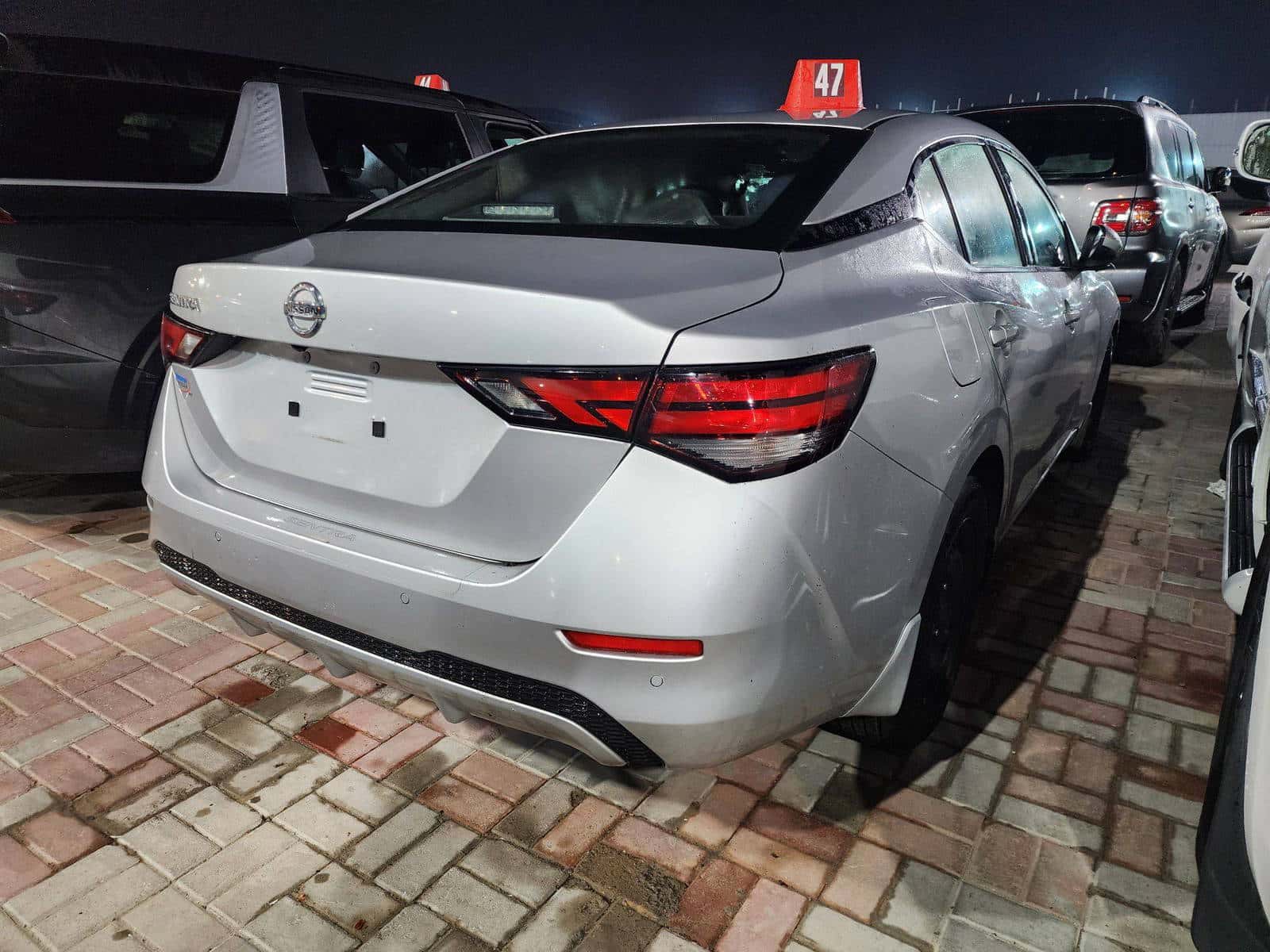 NISSAN SENTRA 2020 thumbnail 3