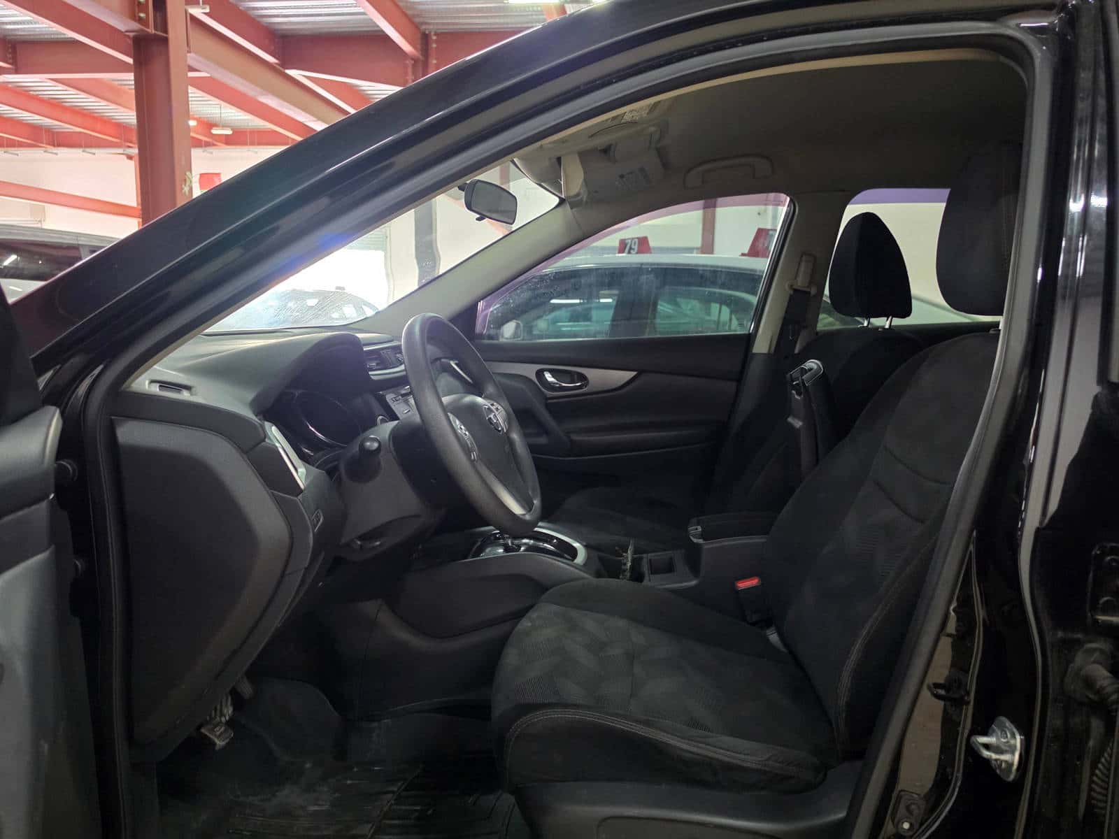 Nissan Rogue 2016 thumbnail 6