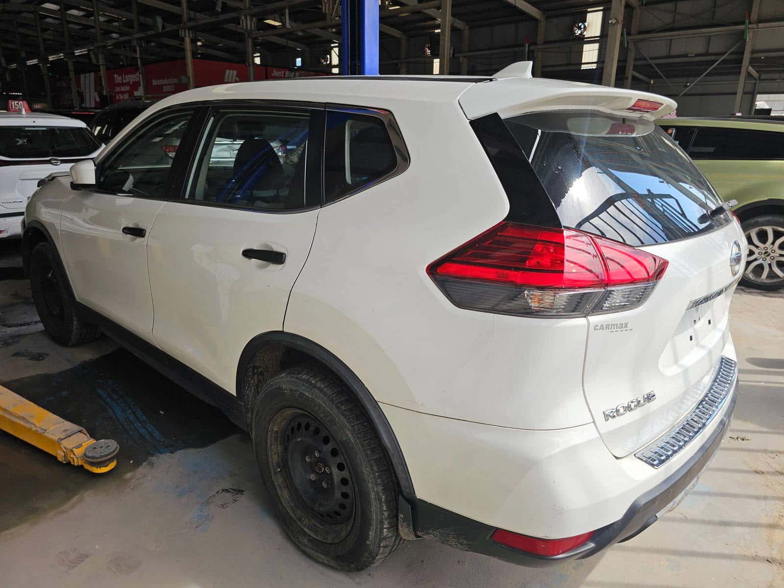 Nissan Rogue 2017 thumbnail 2