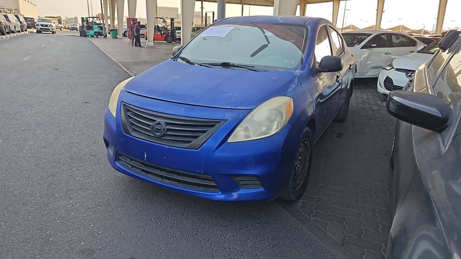 Nissan Versa 2014 thumbnail 5