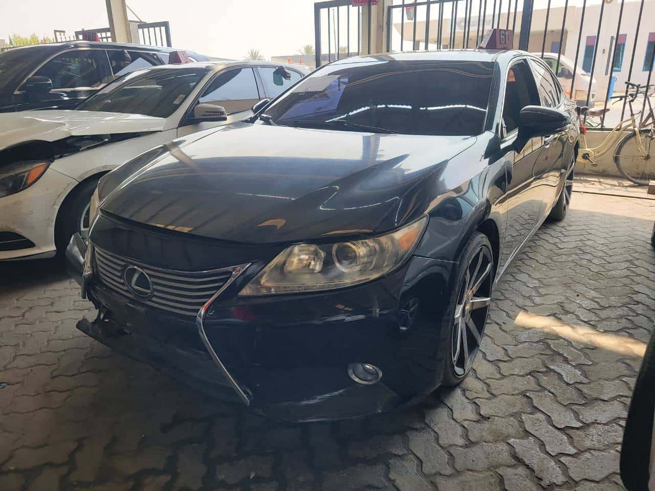 Lexus ES 350 2014 thumbnail 2