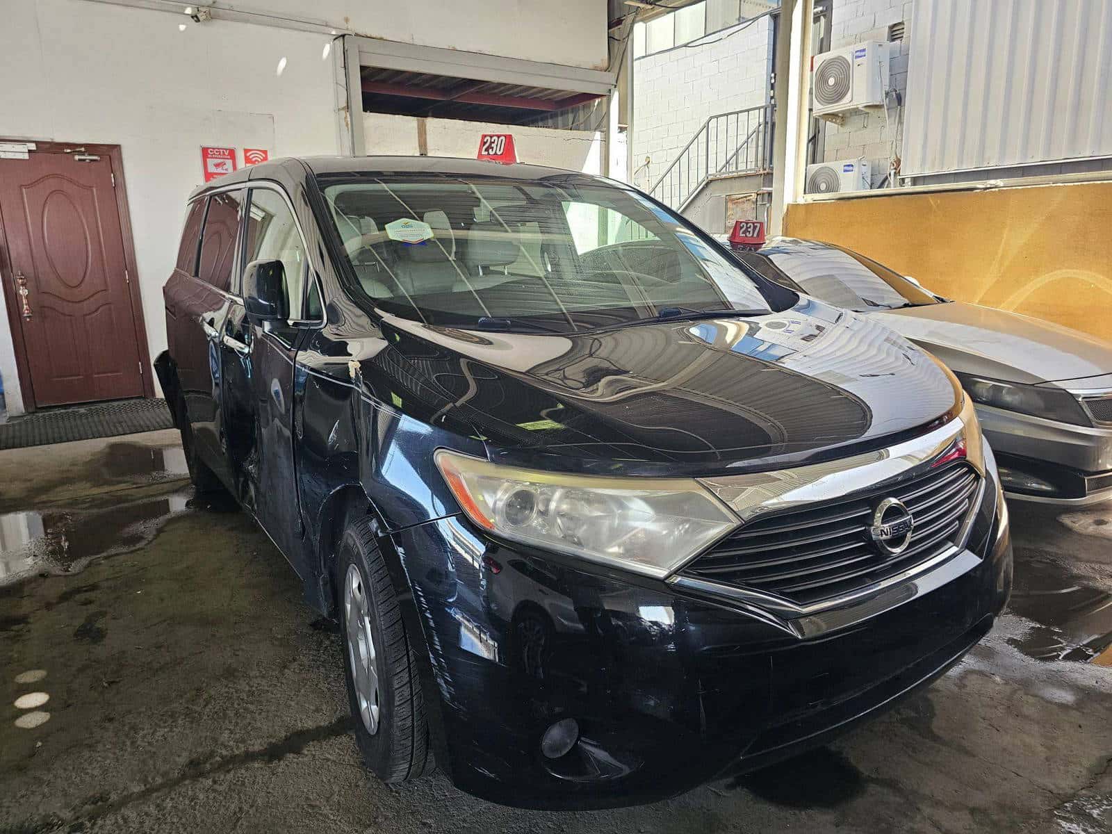 NISSAN QUEST 2012 thumbnail 3