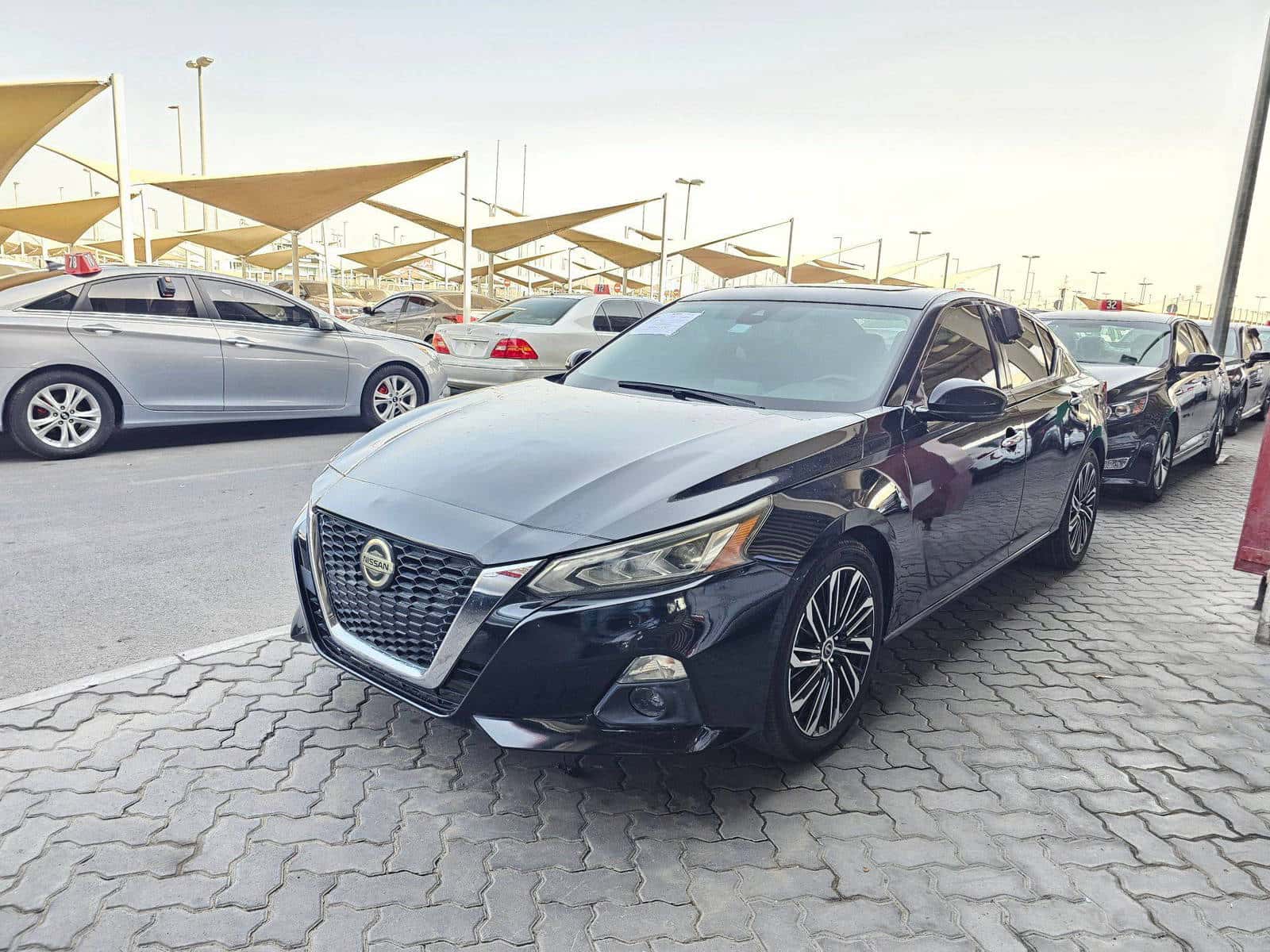NISSAN ALTIMA - Exterior