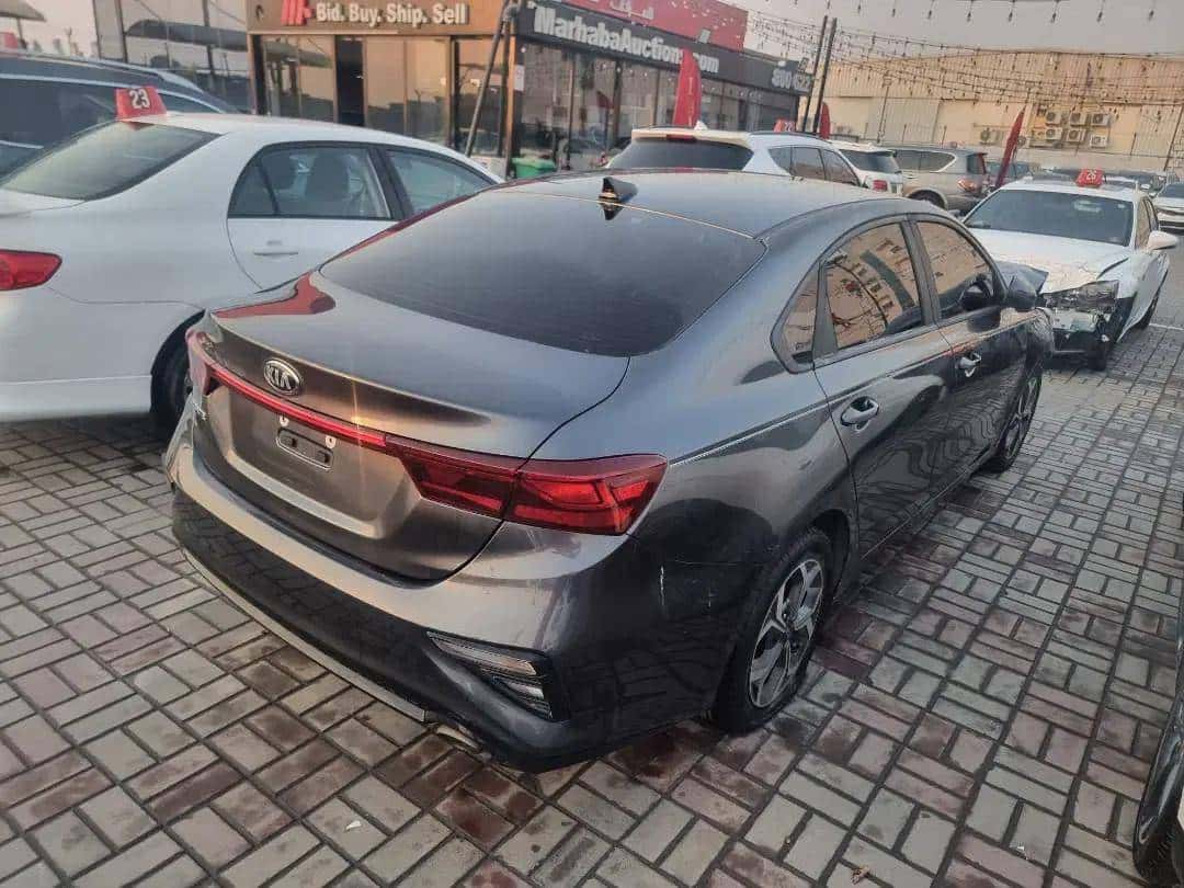 Kia Forte 2019 thumbnail 1