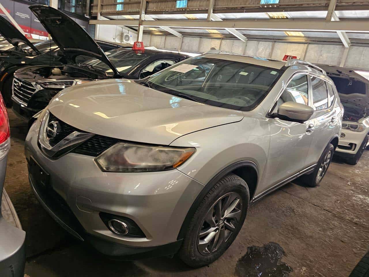 Nissan Rogue 2015 thumbnail 2
