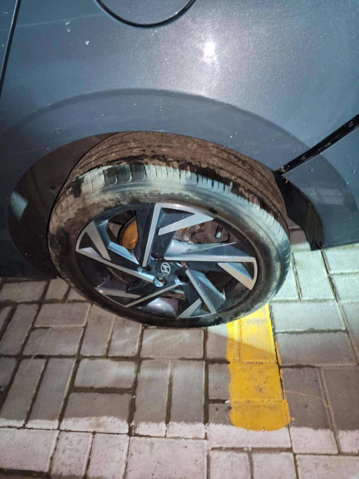 HYUNDAI ELANTRA 2024 thumbnail 4