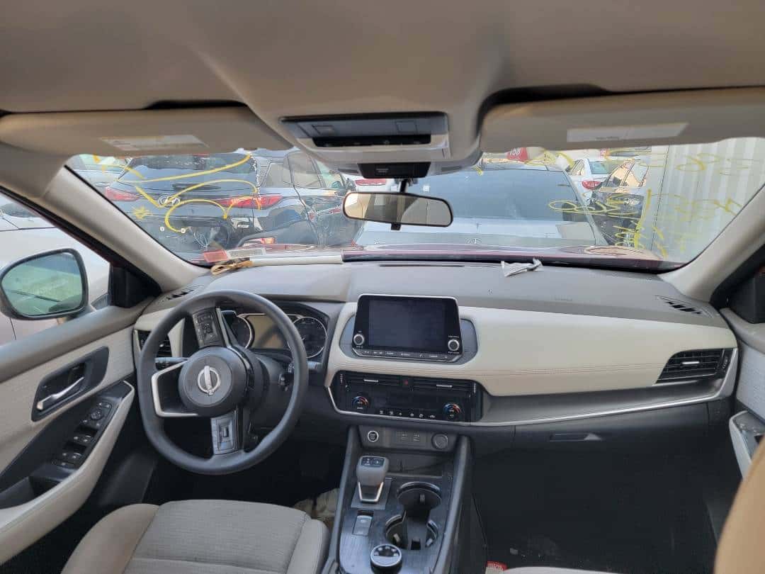 NISSAN ROGUE - Exterior