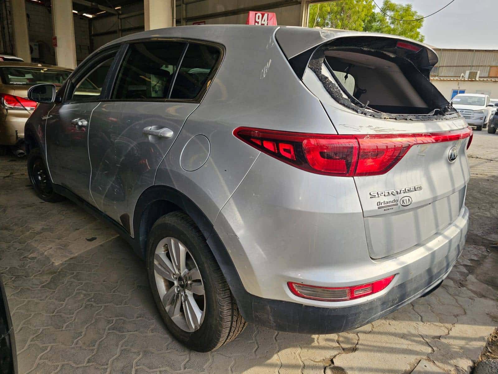 Kia SPORTAGE 2018 thumbnail 2