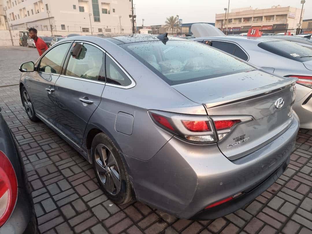 HYUNDAI SONATA 2016 thumbnail 4