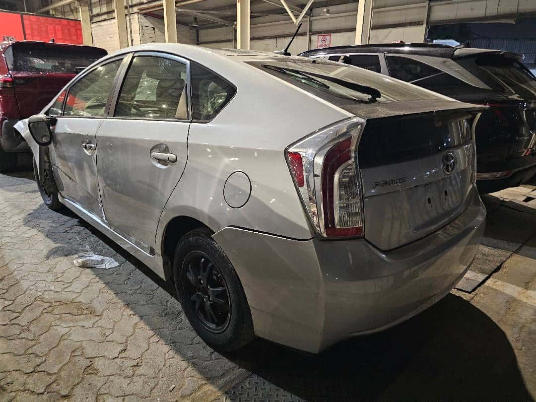 TOYOTA PRIUS 2012 thumbnail 1