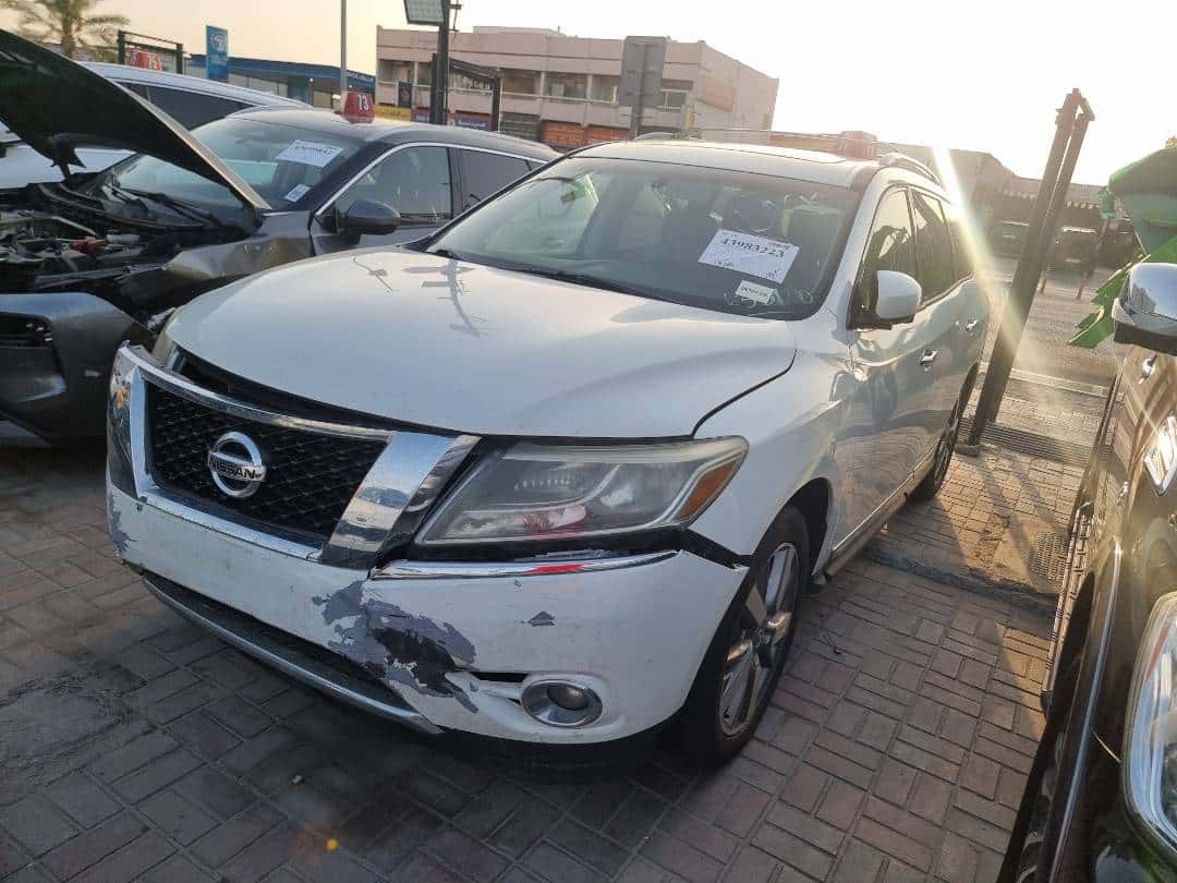 NISSAN PATHFINDER 2013 thumbnail 3