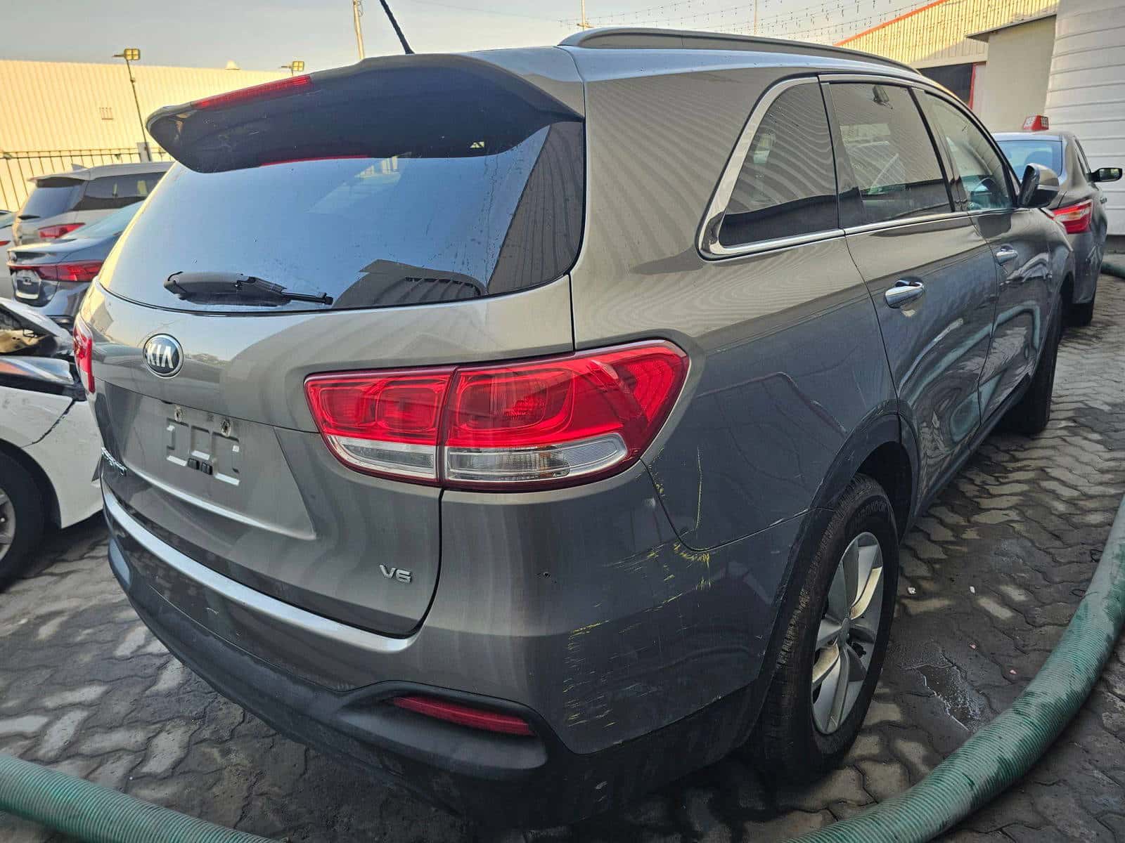 KIA SORENTO 2017 thumbnail 2
