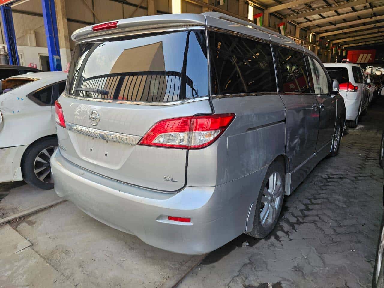 Nissan Quest 2011 thumbnail 5