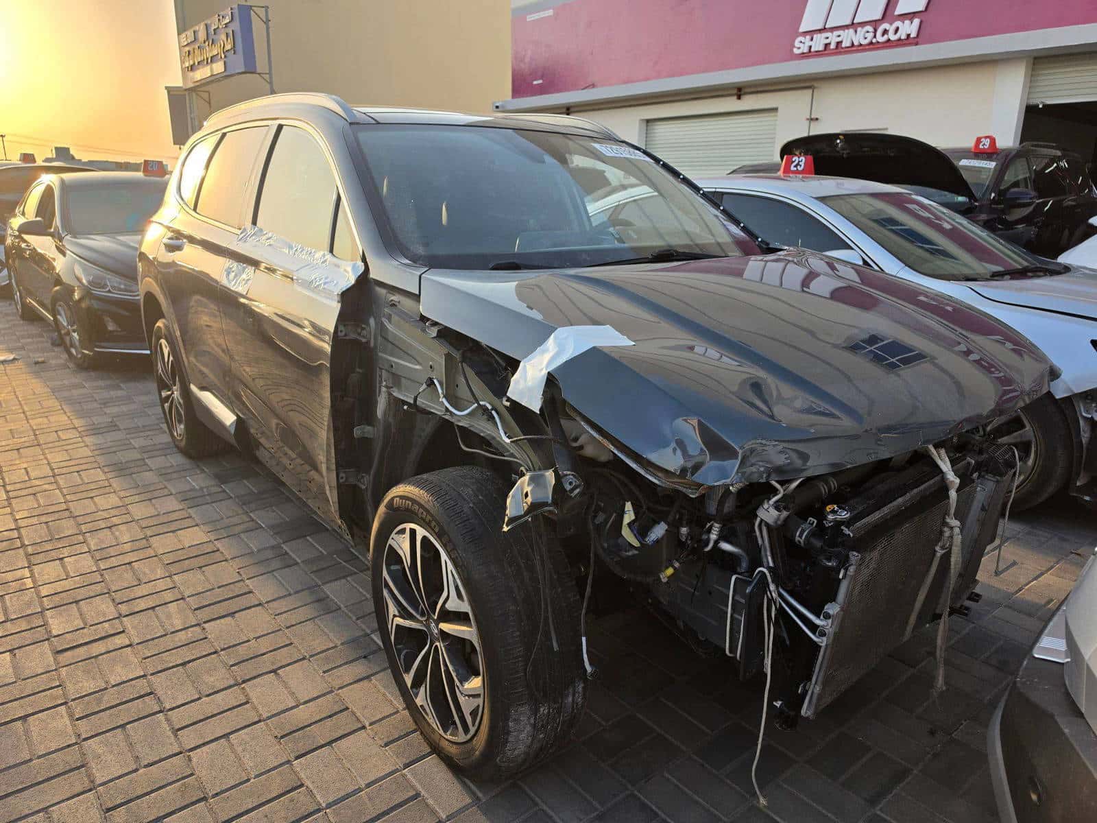 Hyundai SANTA FE LIMITED 2019 thumbnail 4