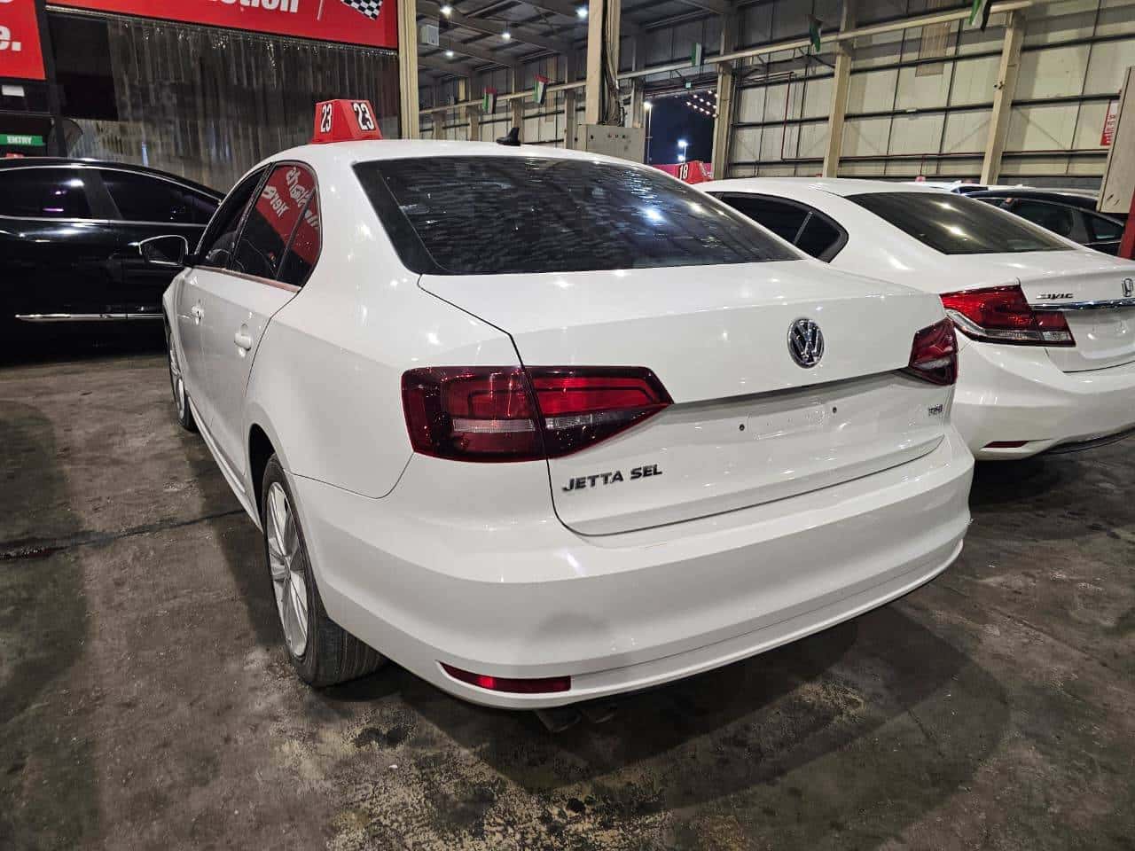 VOLKSWAGEN Jetta 2017 thumbnail 4