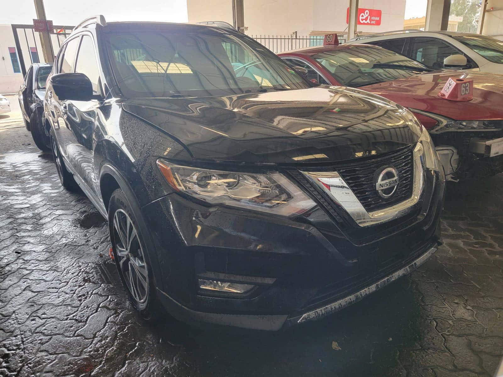 NISSAN ROGUE - Exterior