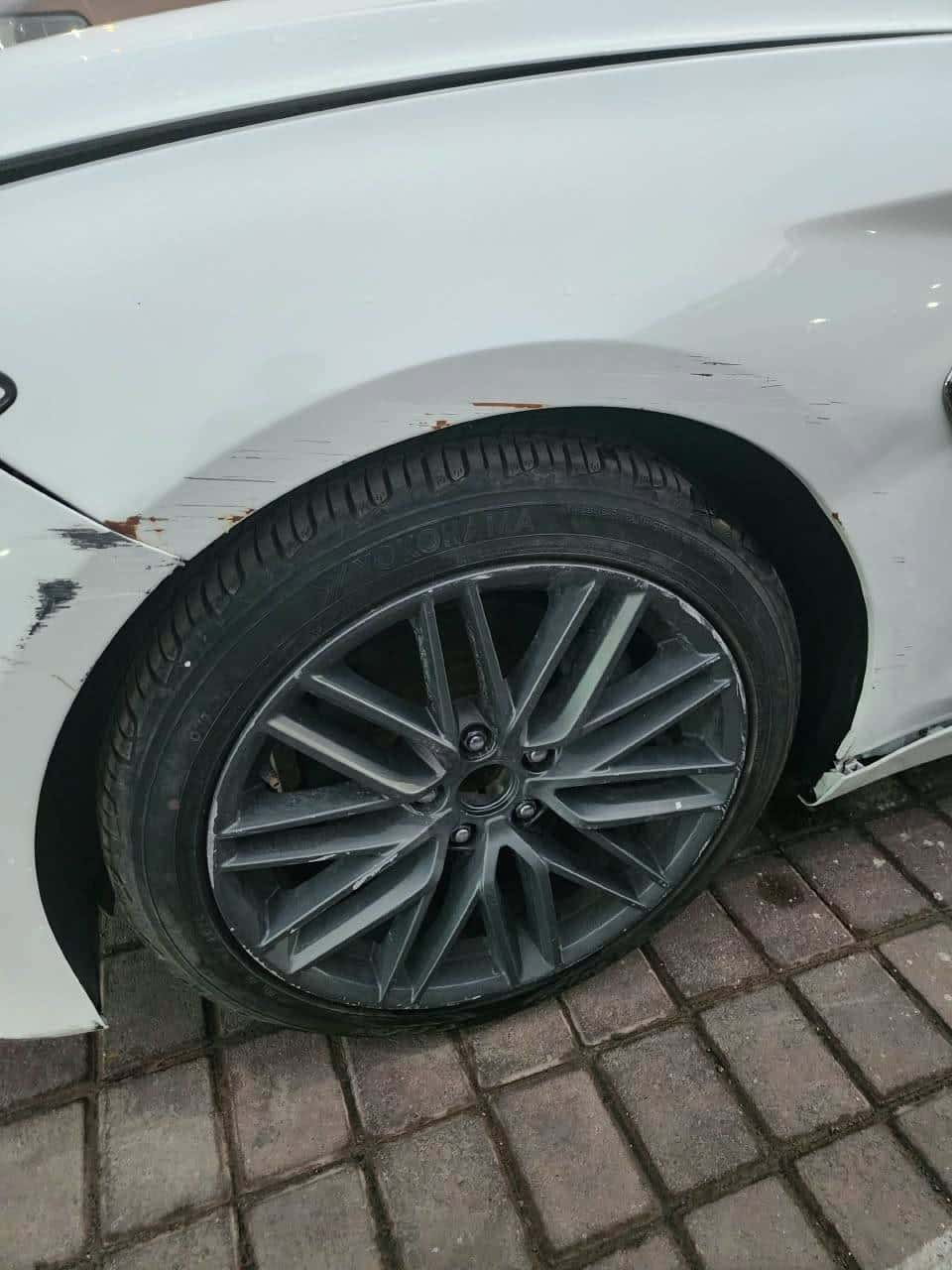 Genesis G70 2020 thumbnail 5