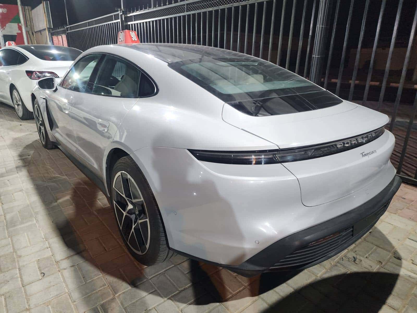 PORSCHE TAYCAN - Exterior