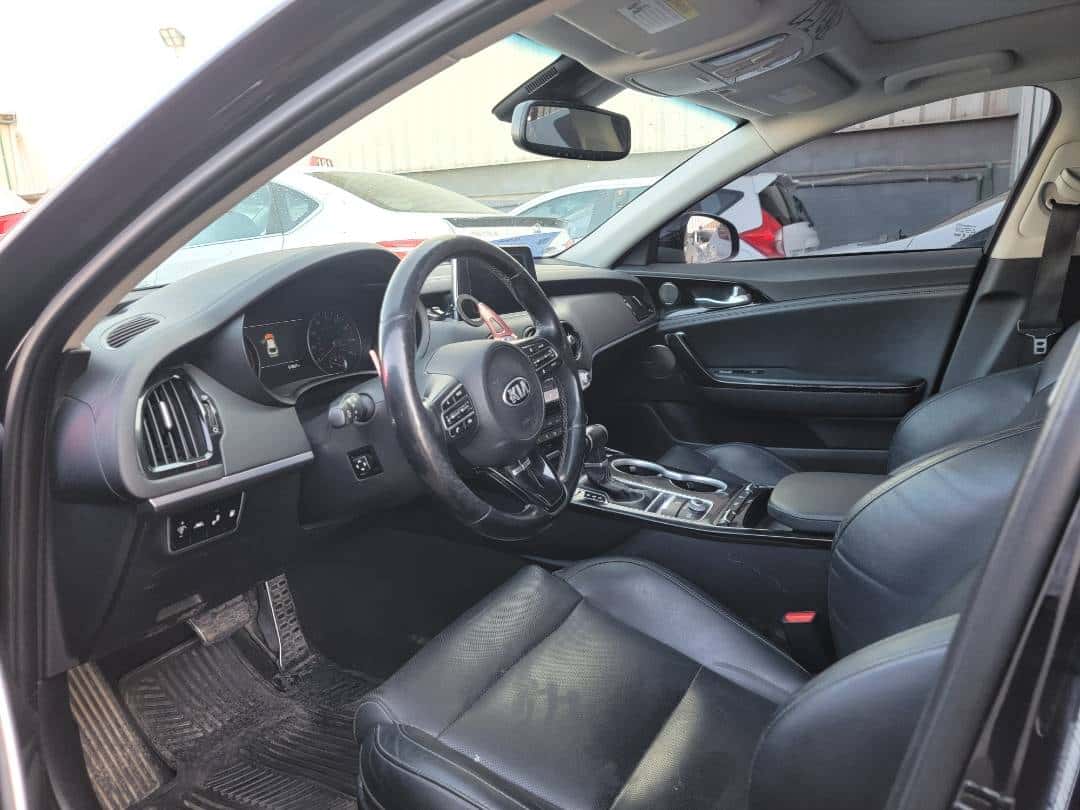 KIA STINGER - Exterior
