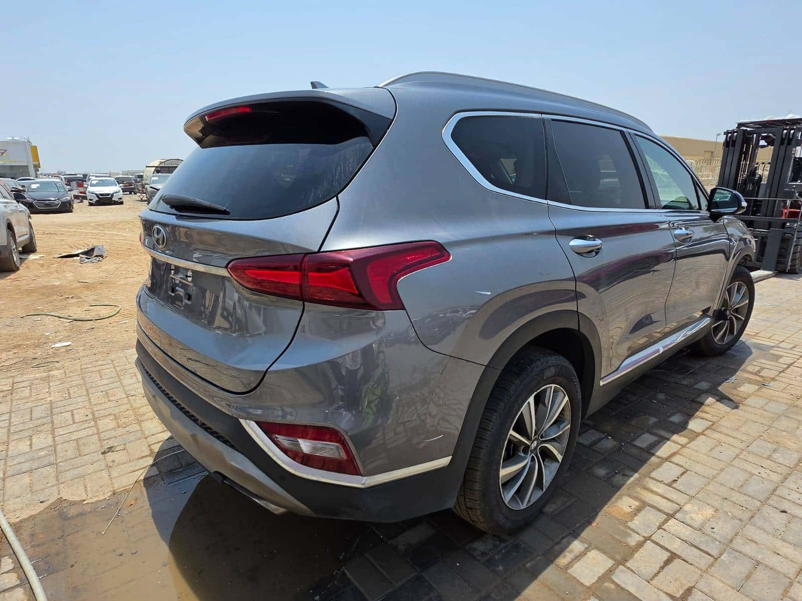 Hyundai Santa Fe 2020 thumbnail 3