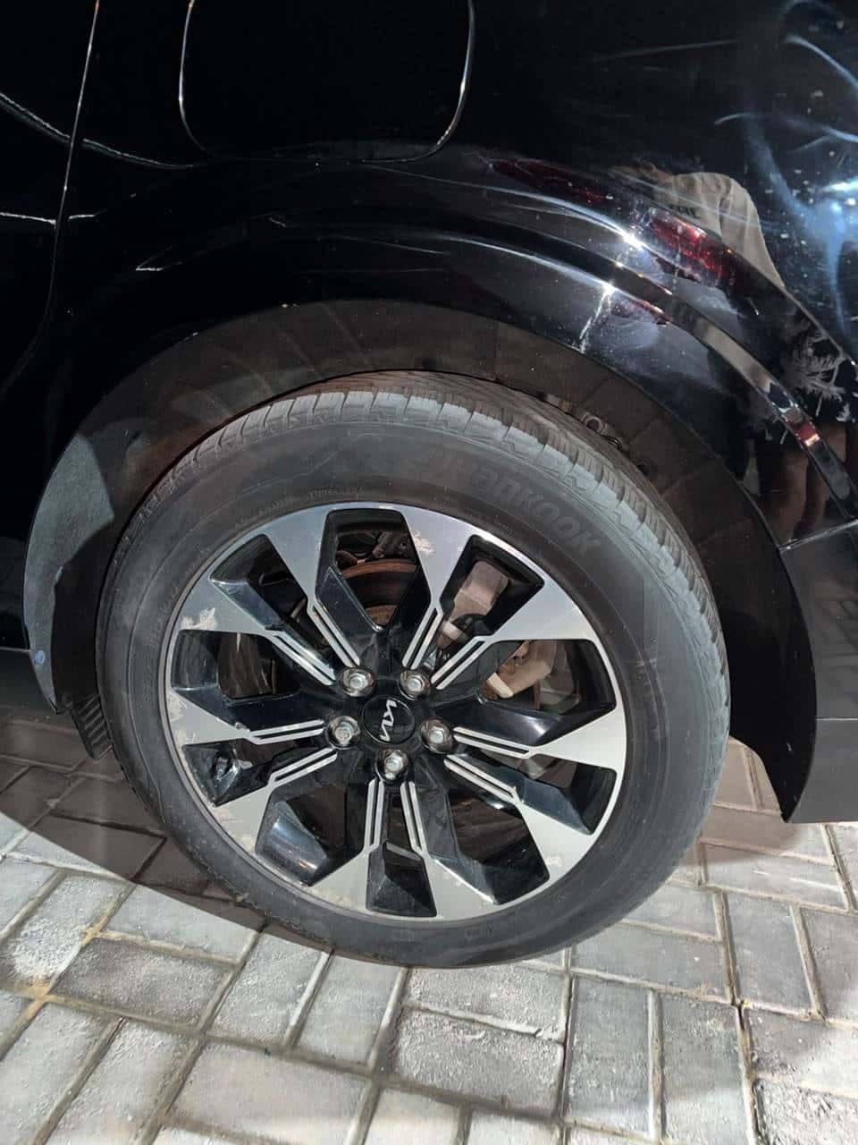 Kia CARNIVAL EX 2022 thumbnail 4