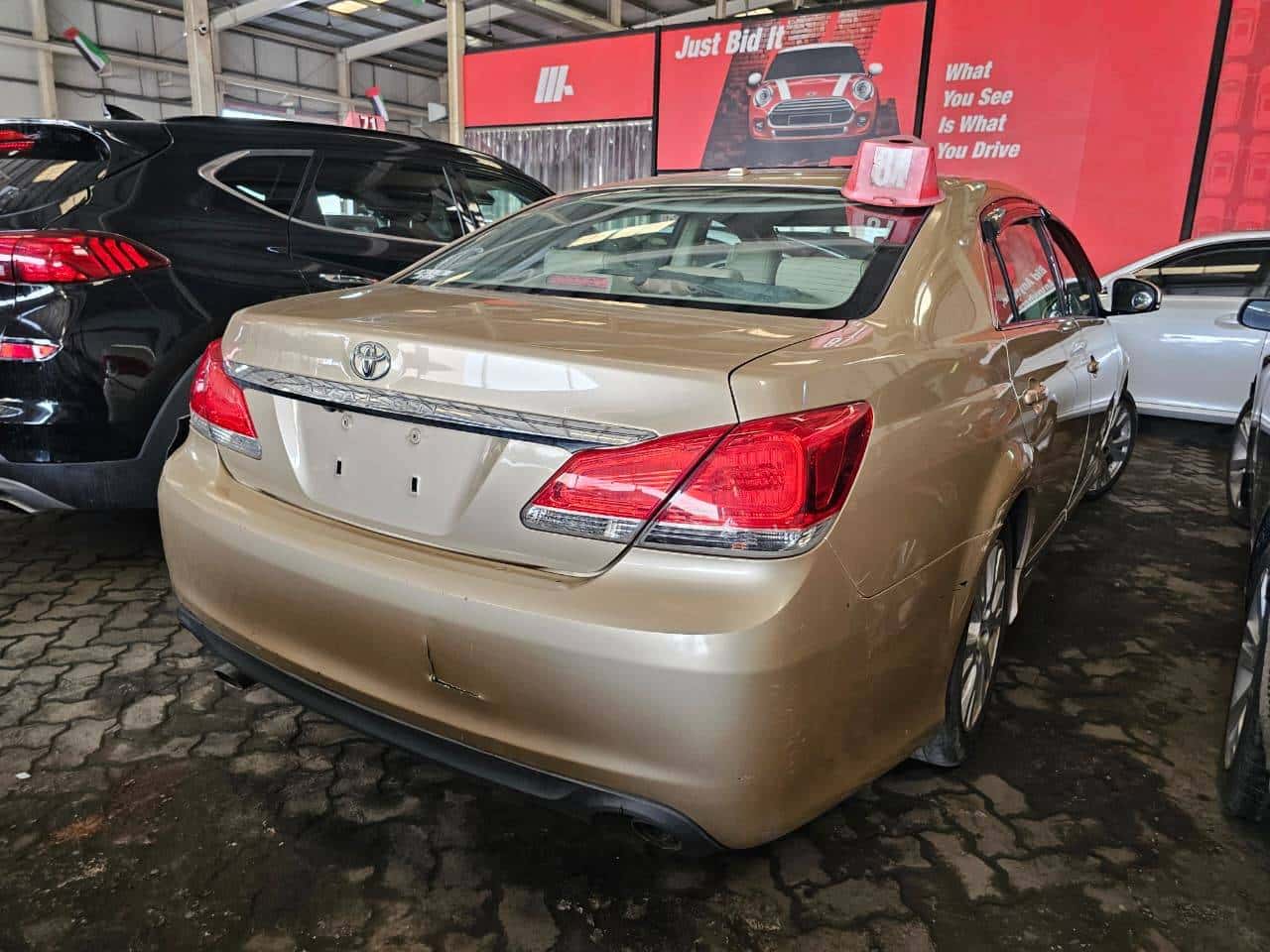 Toyota Avalon 2011 thumbnail 5