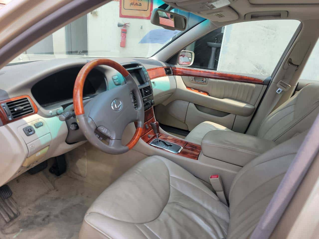 Lexus LS 430 2002 thumbnail 7