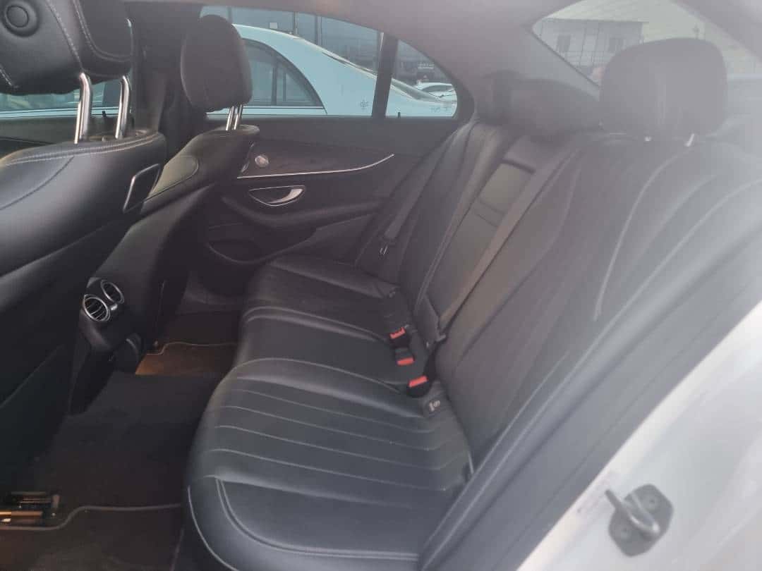 MERCEDES BENZ E-300 2017 thumbnail 4
