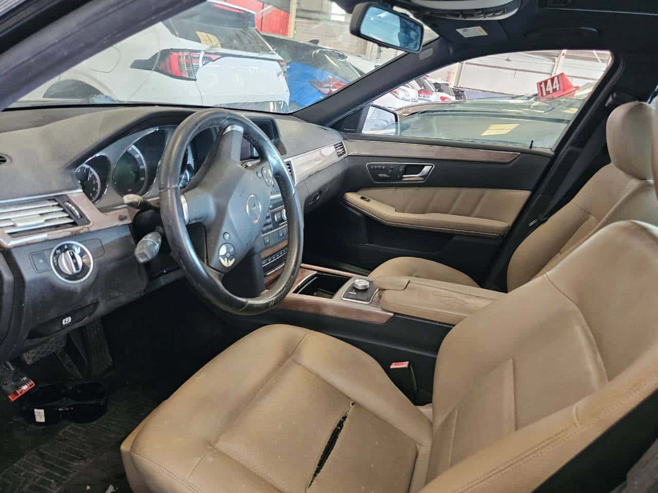MERCEDES BENZ E350 2011 thumbnail 6
