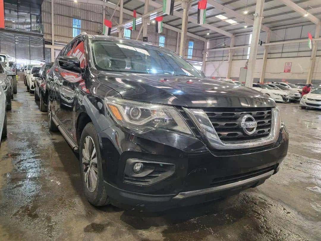 Nissan Pathfinder 2017 thumbnail 4
