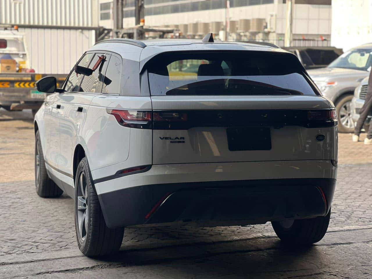LAND ROVER RANGE ROVER VELAR - Exterior