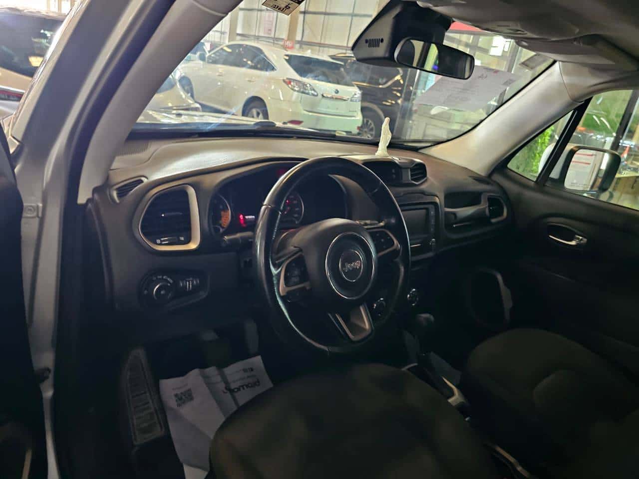Jeep RENEGADE LATITUDE 2016 thumbnail 7