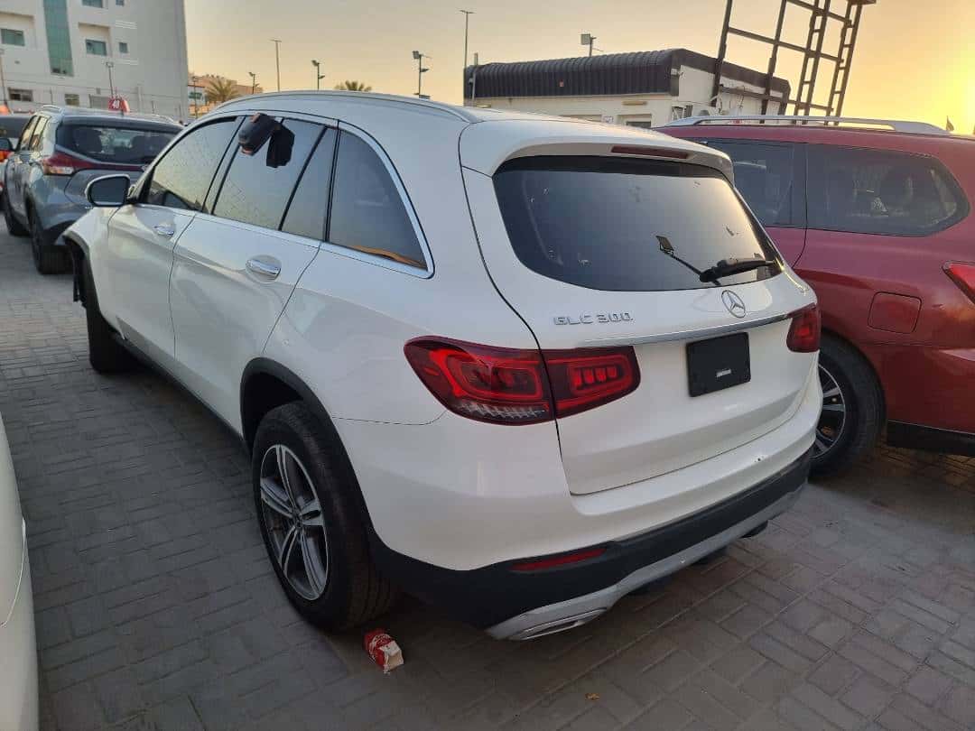 MERCEDES BENZ GLC-300 2020 thumbnail 1