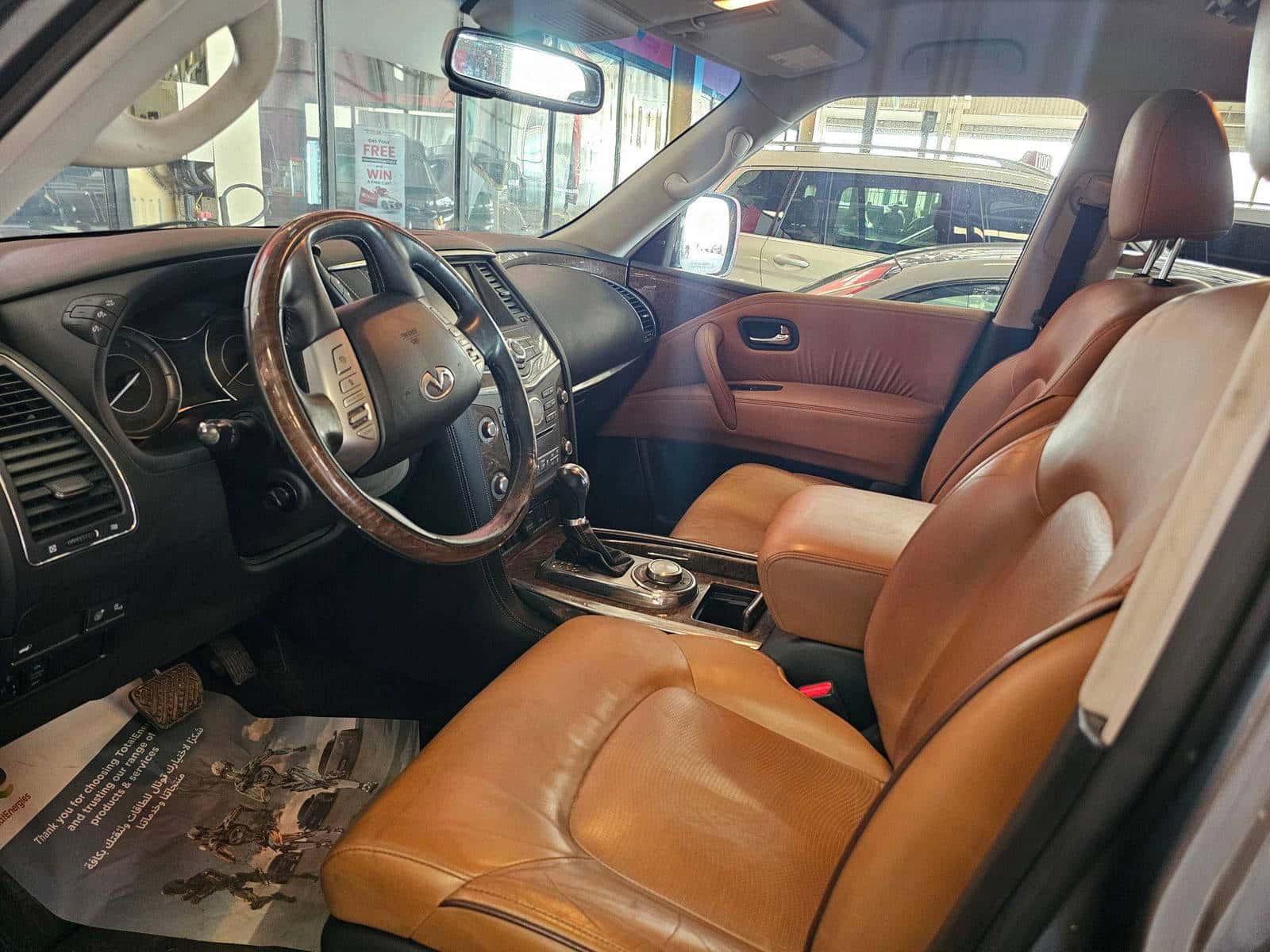 INFINITI QX80 2017 thumbnail 7
