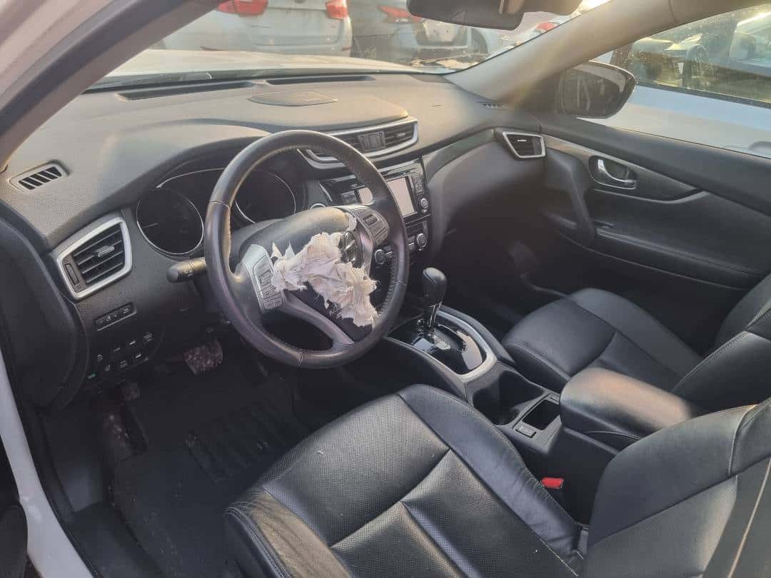 Nissan Rogue 2015 thumbnail 7