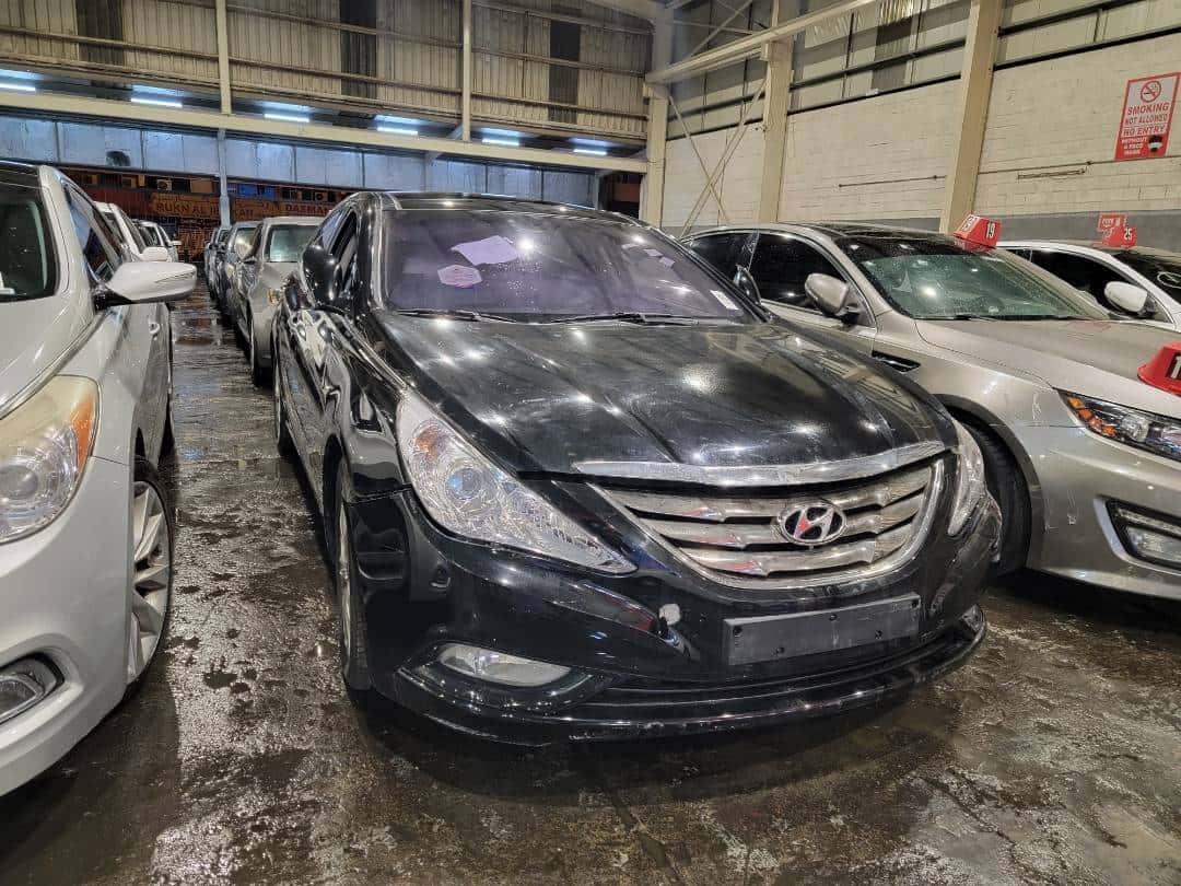 HYUNDAI SONATA - Exterior