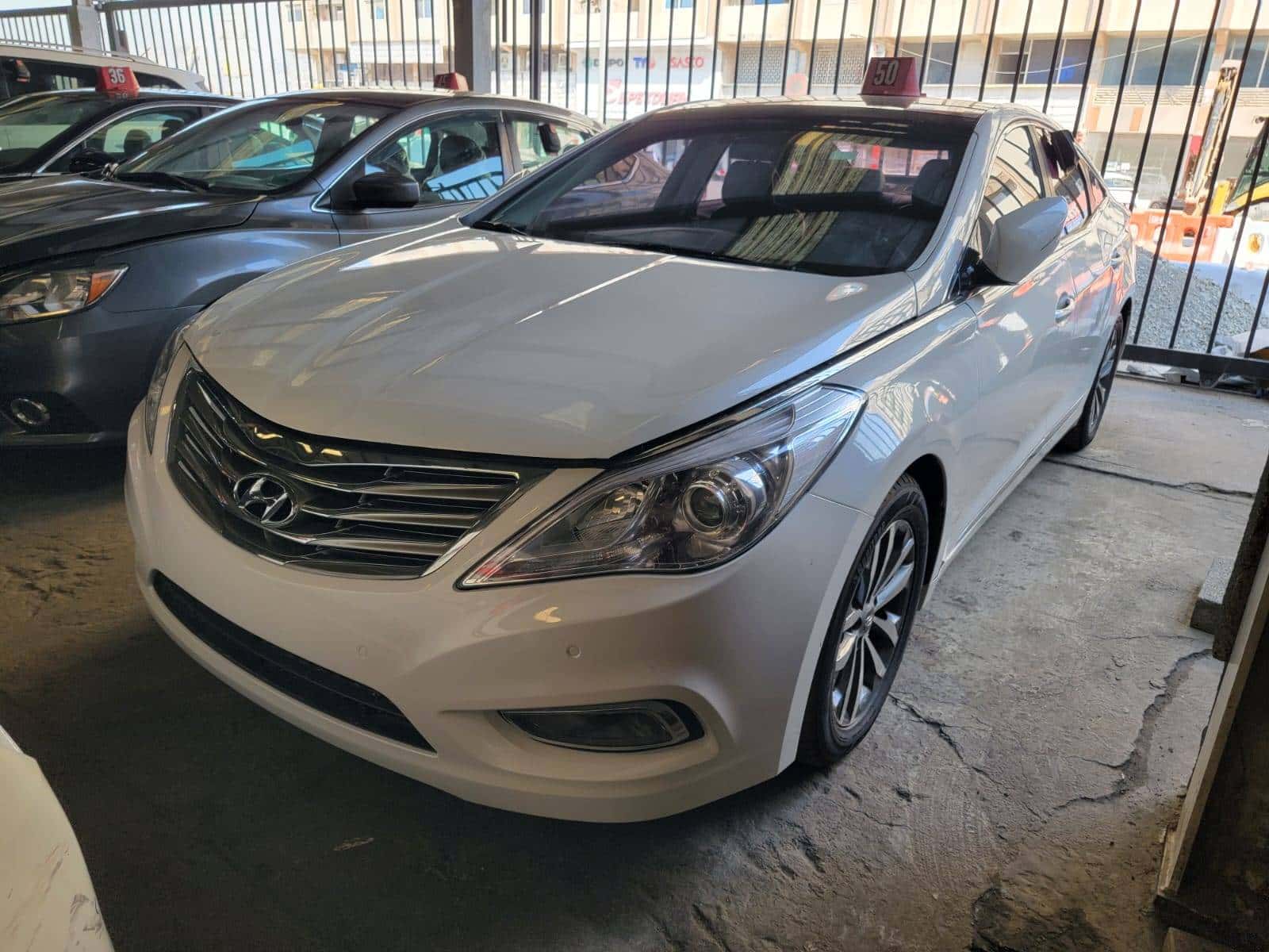 HYUNDAI GRANDEUR 2012 thumbnail 3
