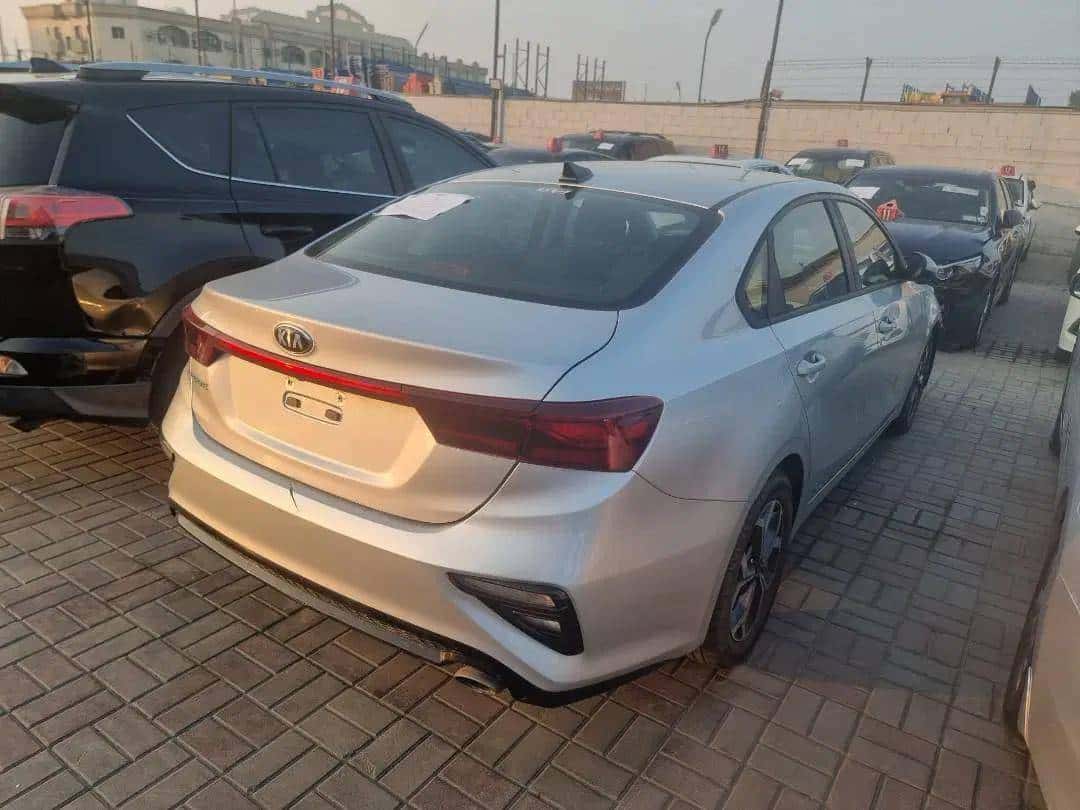 Kia Forte 2020 thumbnail 1